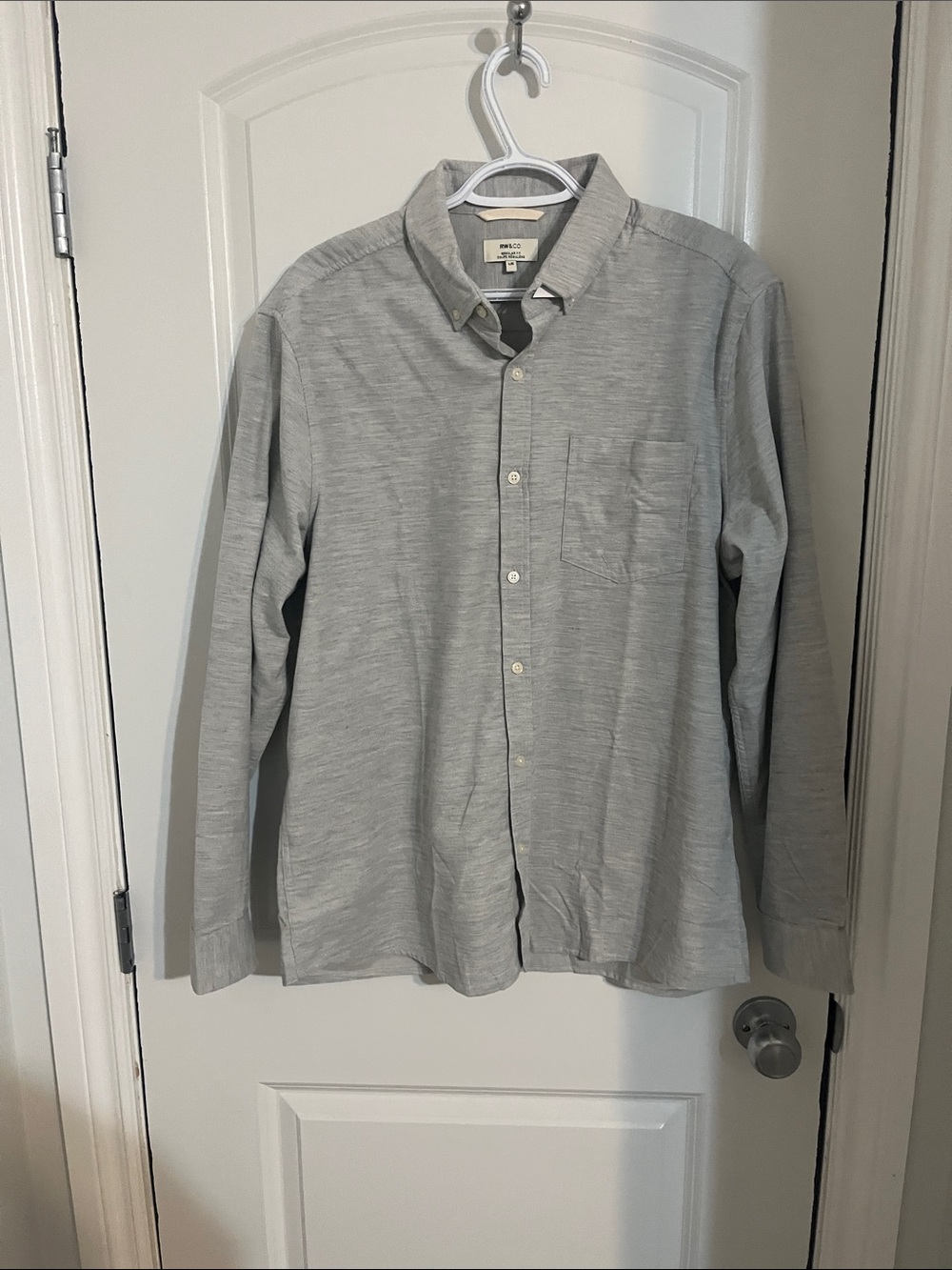 RW&CO. Men's Light Gray Casual Button-Down Shirt